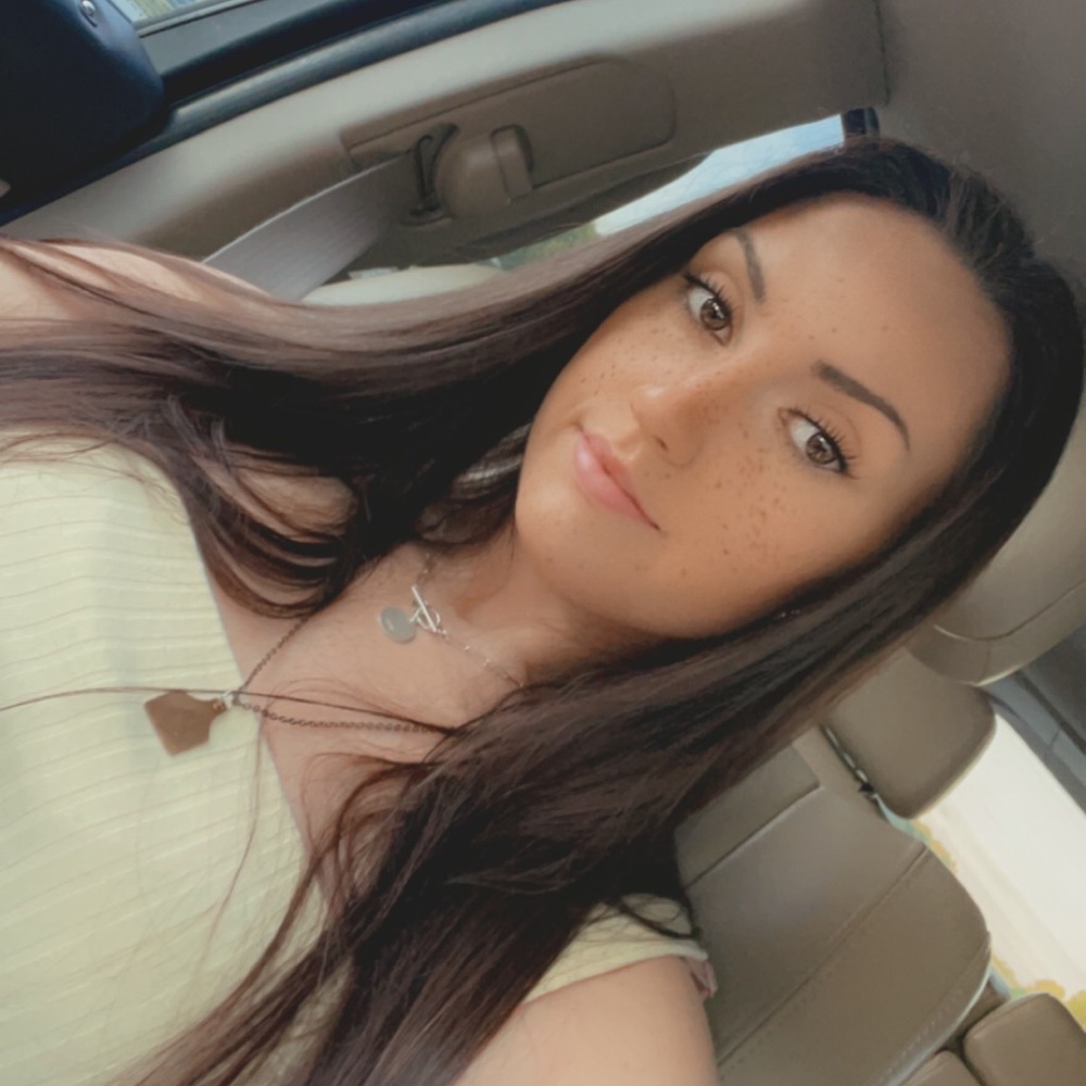 Meet your Posher, Madyson